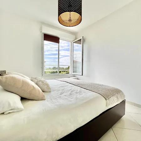 Apartman Bel Apt Avec Terrasse Et Piscine By Weekome *