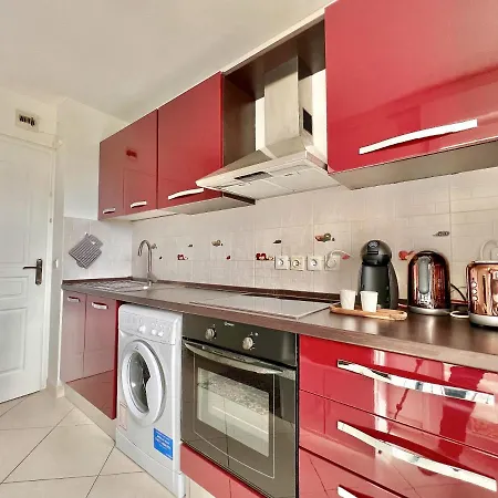 Bel Apt Avec Terrasse Et Piscine By Weekome Apartman Antibes